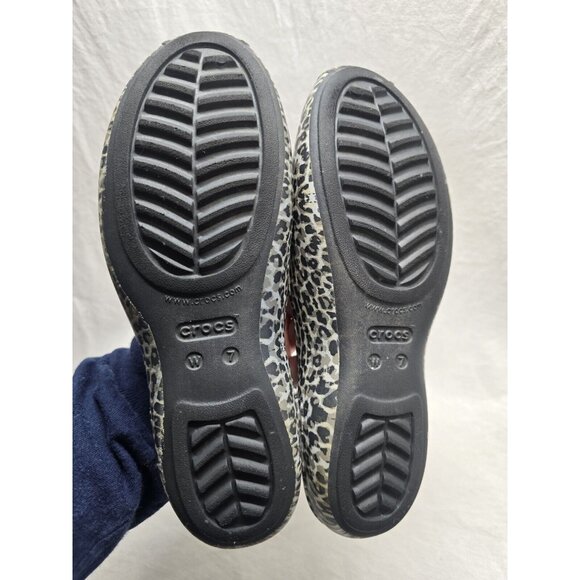 Crocs Olivia II Flat Slingback Casual Shoes Leopard Women's US Size 7 - Picture 4 of 9